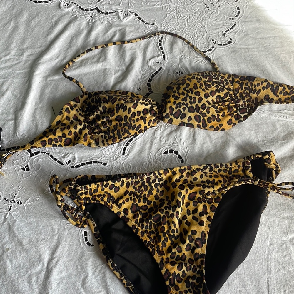 Victoria’s Secret Bikini